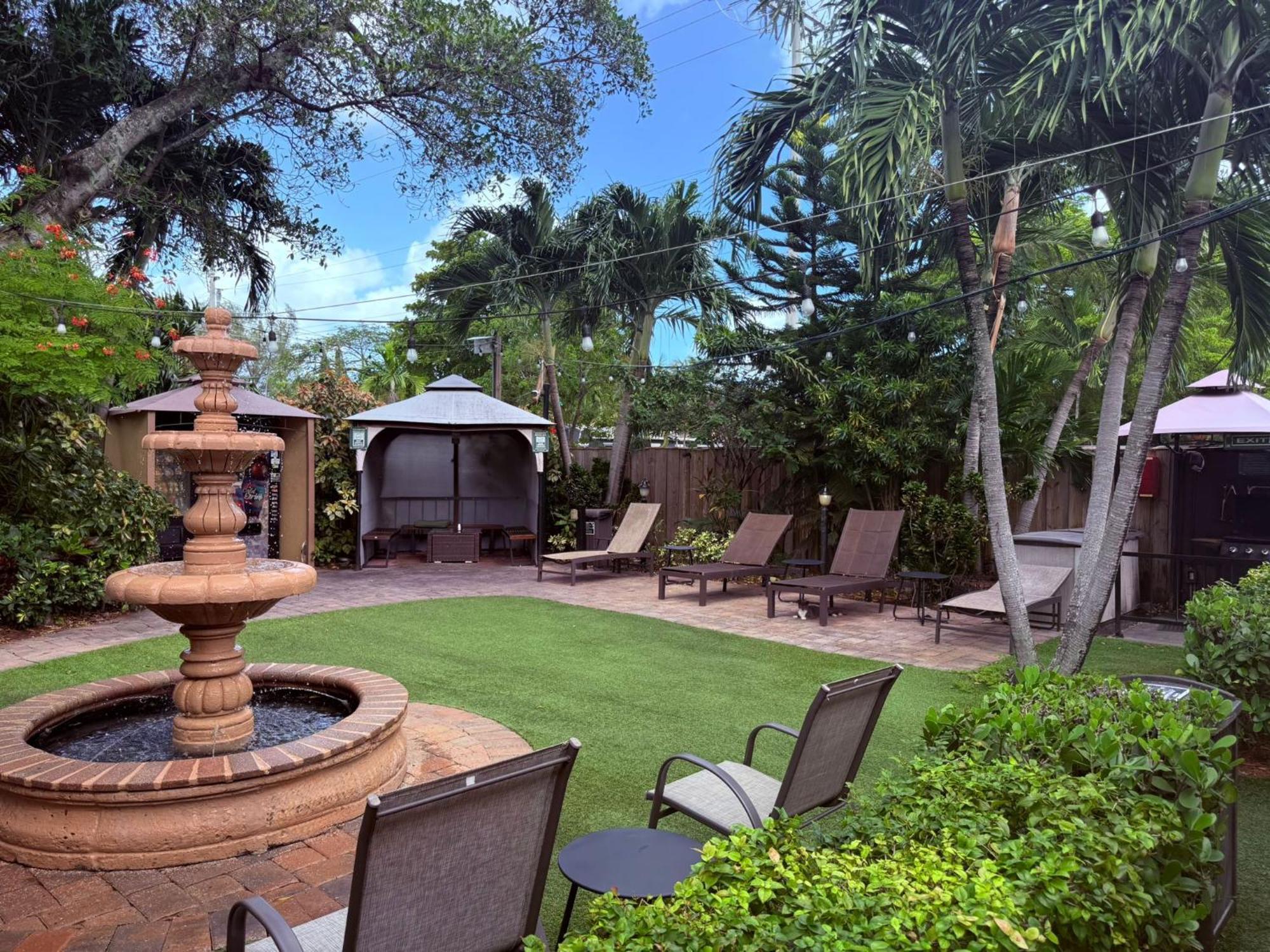 Sheridan Hostel Dania Beach Exterior photo